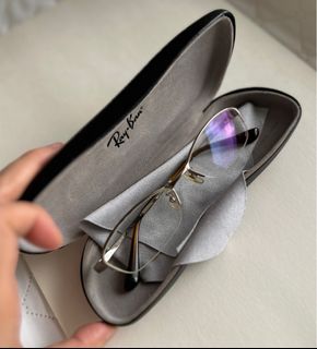(Category: ) located in . Submitted by gintofinds (Listing ID 1325193381, Image 1). Description: .