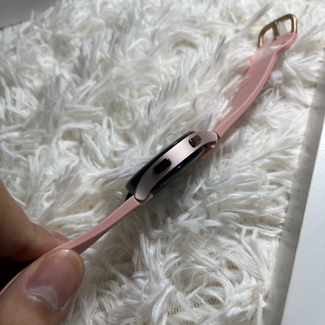 Samsung Galaxy Watch 4 40mm (Category: Wearables & Smart Watches) located in Caloocan City. Submitted by tian333999 (Listing ID 1325127940, Image 3). Description: Samsung Galaxy Watch 4 40 mm in pink note: not the original strap on the picture. with free 6 straps :) No issues with screen protector RFS: Decluttering pm for more information!.