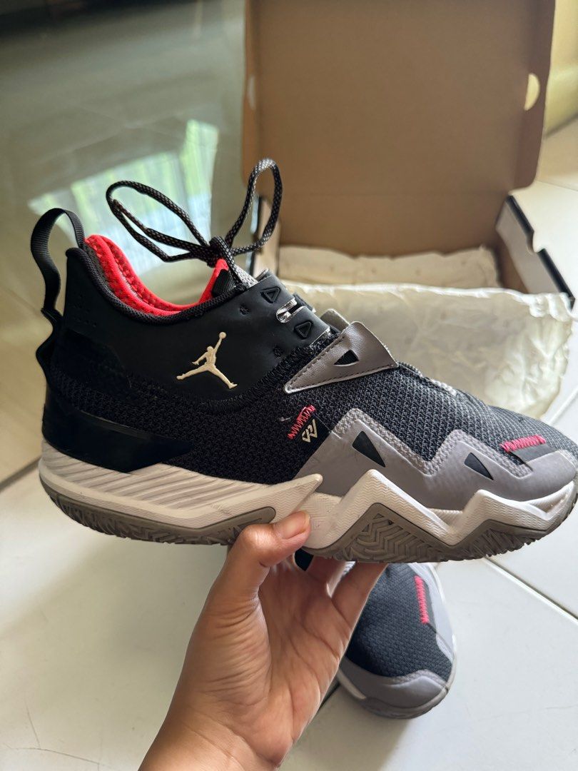 Sepatu westbrook store