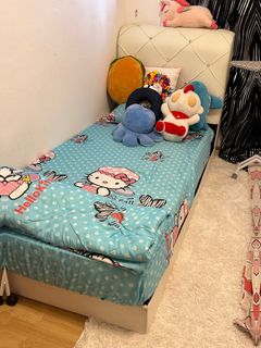 (Category: ) located in . Submitted by jasmine018 (Listing ID 1325119094, Image 1). Description: .