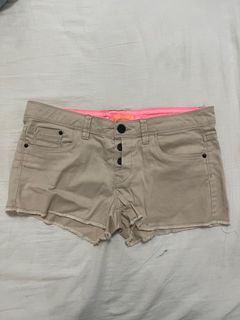 (Category: ) located in . Submitted by squidsells (Listing ID 1325152391, Image 1). Description: .