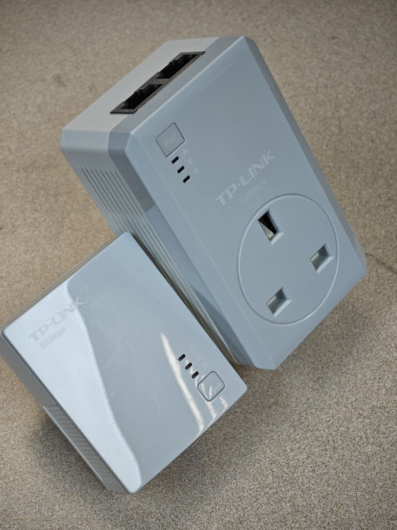 TL-WPA4220 TKIT電力線網路橋接器, 電腦＆科技, 電腦周邊及配件, Wifi及上網相關產品- Carousell