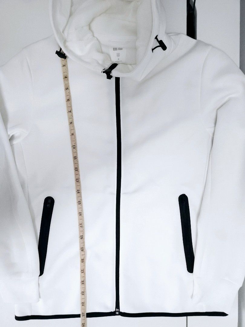 Uniqlo white jacket mens top