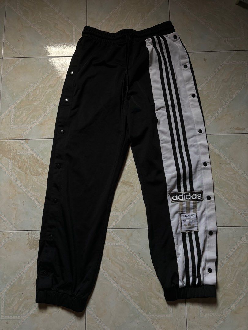 Vintage Adidas Joggers button