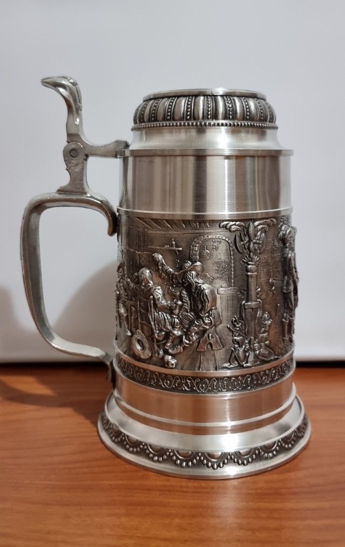 Vintage Pewter Beer Stein Mug (Category: Other Kitchenware & Tableware) located in Binangonan. Submitted by c_r_i_s (Listing ID 1325186670, Image 2). Description: Vintage Pewter Beer Stein Mug 97 % Sn Dimensions: With very light signs of use In excellent condition.