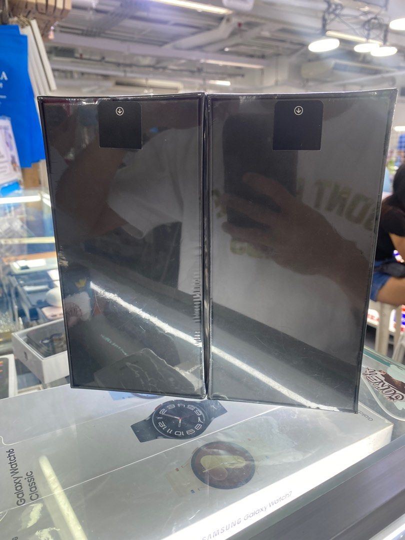 Xiaomi Mix Flip Global Rom 12/512gb (Category: Xiaomi) located in San Juan City. Submitted by rodelmarllemit (Listing ID 1325176541, Image 3). Description: Brand new Xiaomi Mix Flip Global ROM Rom: 512gb Ram: 12gb 7 days replacement Txt or Call •09266836637 Mode of Payment: •Cash •Bank Transfer •GCash & Paymaya Installment: •Credit Card •Ggives •Cash on Delivery •Shipping •Meet Up •Trade In You can visit our Physical store in Stall number Y-08 Aq
