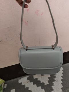 (Kategori: ) berada di . Dikirim oleh ref.preloved (ID iklan 1325195131, Gambar 1). Deskripsi: .