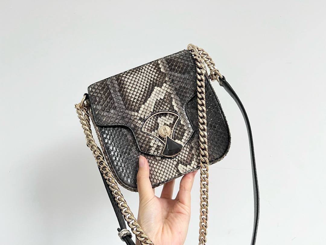 Authentic Bvlgari Divas Dream Snakeskin Chain Bag Luxury Bags Wallets on Carousell
