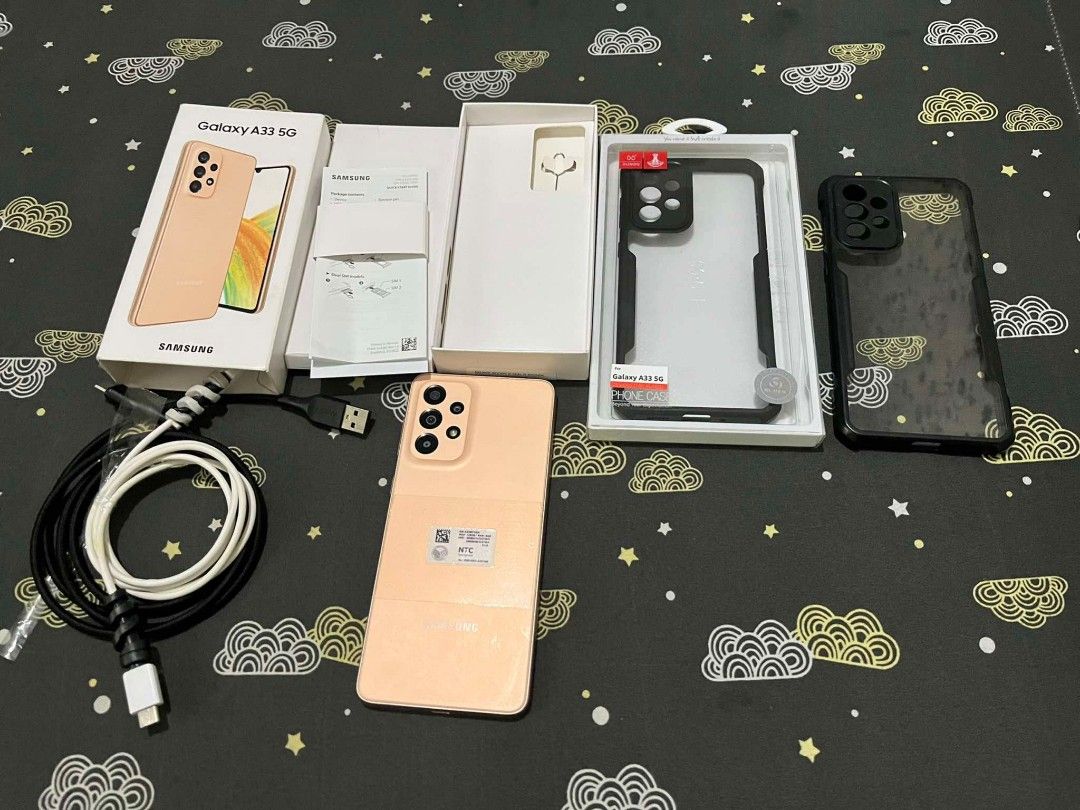 A33 5G samsung phone (Category: Samsung) located in Mandaluyong City. Submitted by goodthriftfinds67 (Listing ID 1325445560, Image 1). Description: pm for inquires.