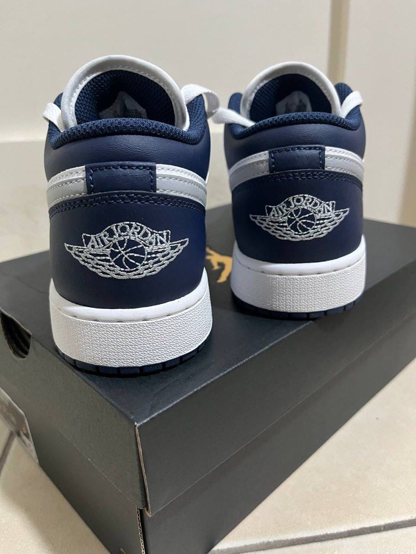 Air Jordan 1 Low (Category: Sneakers) located in Bulacan. Submitted by avenade (Listing ID 1325382156, Image 3). Description: Air Jordan 1 Low White/Midnight Navy/ Wolf Grey Size US 7Y Older Kids’ Shoes pero pwede sa matanda size 7 mens US 3x lang nasuot See last pic for order details.