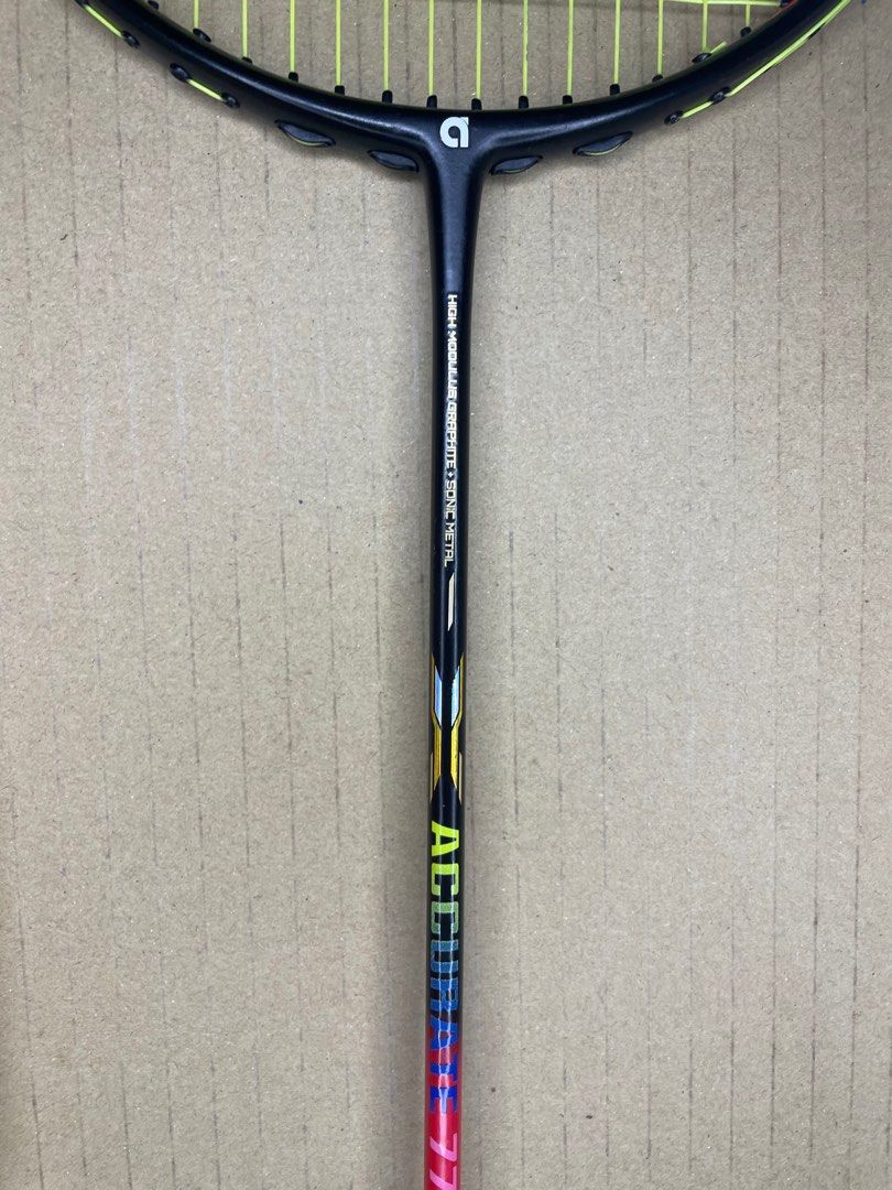 Apacs Badminton racket accurate 77 max tension 35 yonex victor felet ...