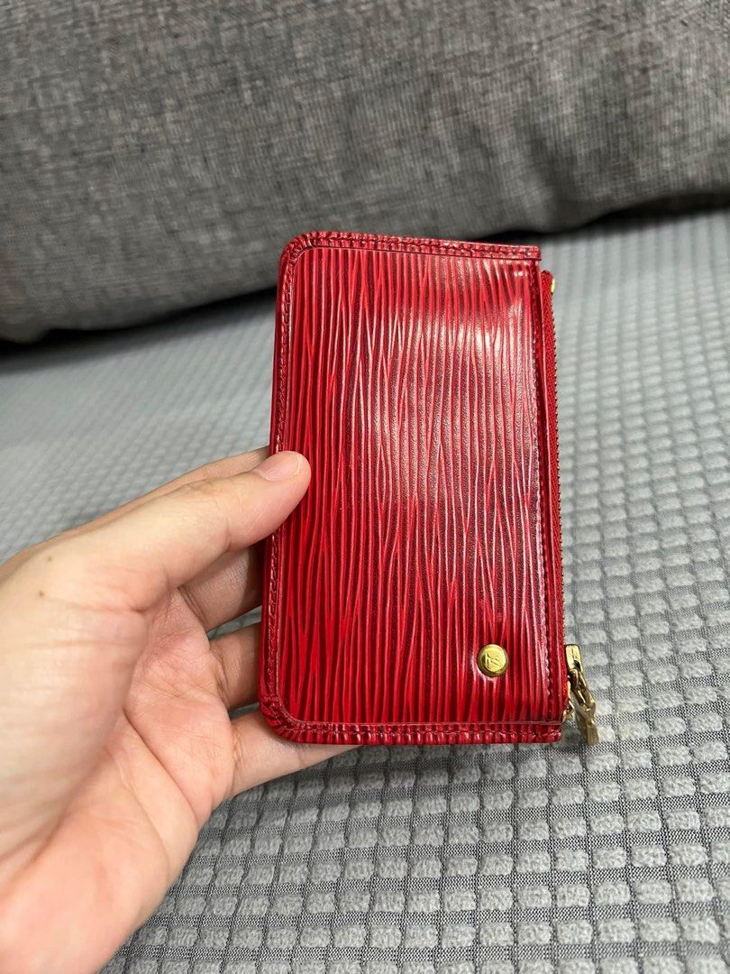 Authentic LV cles (Category: Luxury Bags & Wallets) located in Quezon City. Submitted by jhaediah (Listing ID 1325310538, Image 2). Description: orginal .