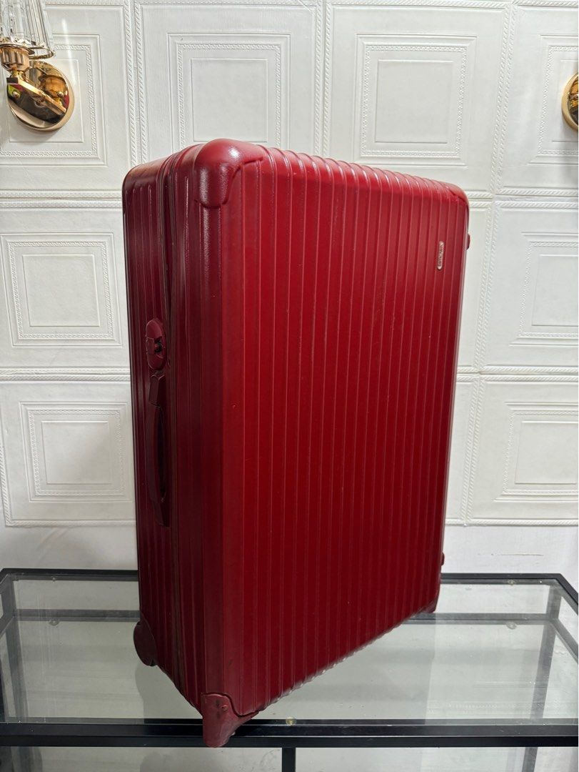 Authentic rimowa xlarge luggage bag (Category: Luggage) located in Rizal. Submitted by houseofbell (Listing ID 1325439566, Image 2). Description: 2 wheels Size 32x22 inches Size 10 inches.