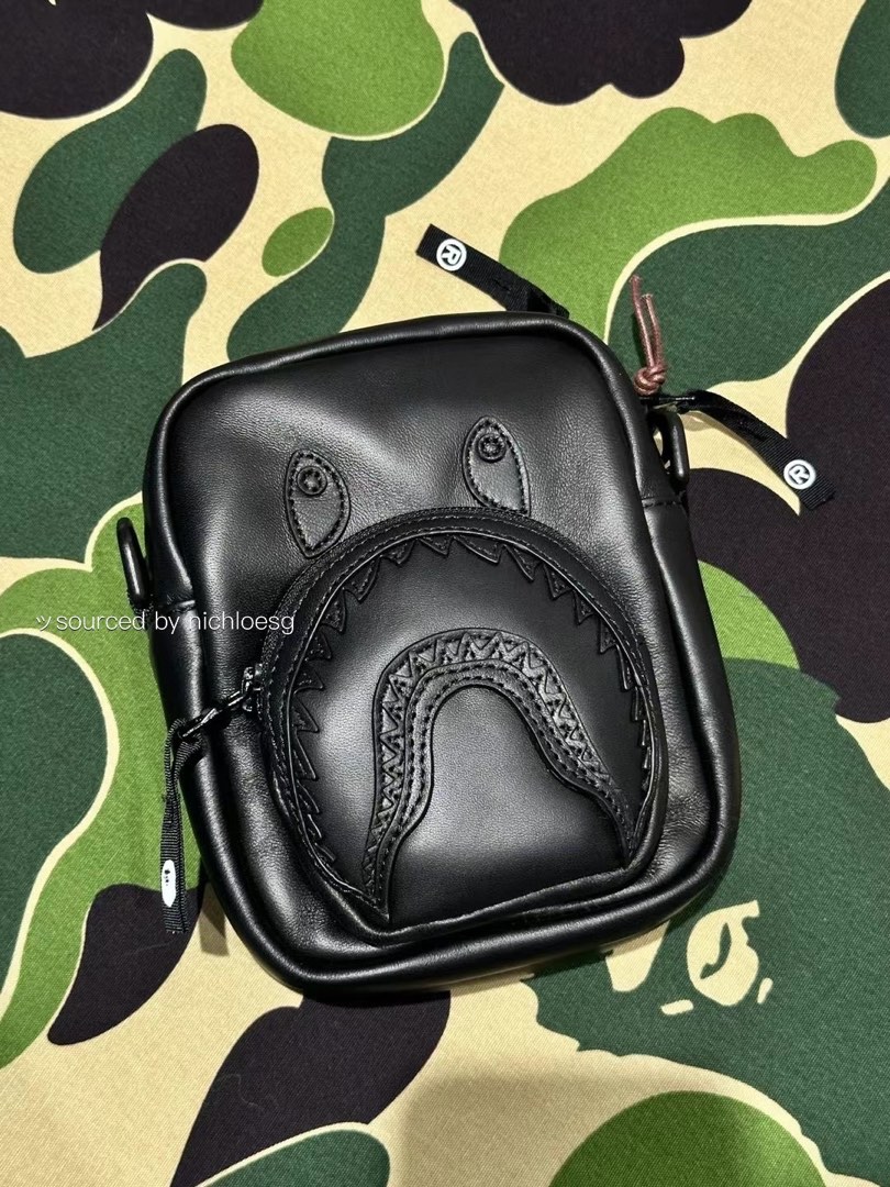 BAPE SHARK MINI WALLET 小物 BAPE SHARK MINI WALLET BAPE