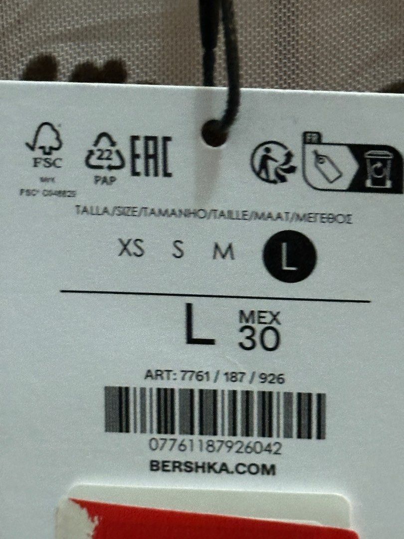 Bershka top (Category: Blouses) located in Cabanatuan. Submitted by hithere000 (Listing ID 1325435571, Image 2). Description: Payment first in gcash + SF, lbc/lalamove No when worn pics, never used Medium to Large sizing.