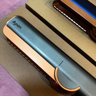 2nd hand Dyson Airstrait Straightener