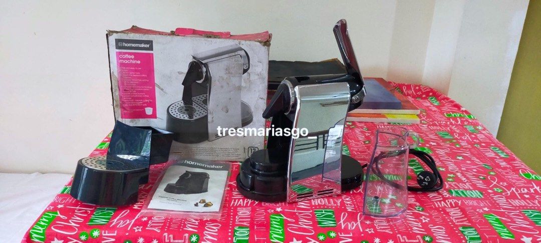 Capsule-Coffee Machine (Category: Coffee Machines & Makers) located in Manila. Submitted by tresmarias_go (Listing ID 1325357832, Image 2). Description: Homemaker-Coffee Machine.
