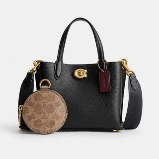 (Category: ) located in . Submitted by fascinating.premium.bag.mall (Listing ID 1325305768, Image 1). Description: .