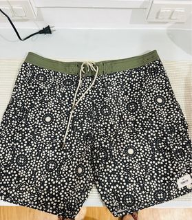 (Category: ) located in . Submitted by monroetheking (Listing ID 1325369837, Image 1). Description: .