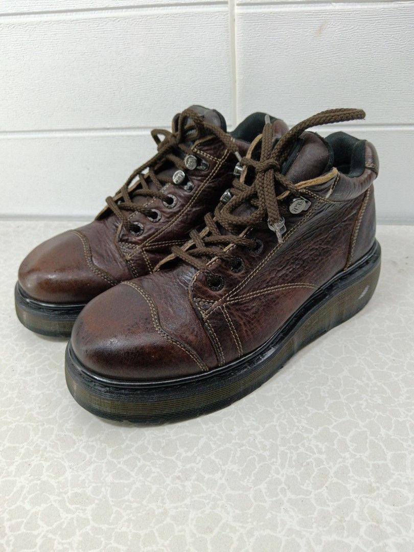 Dr martens aw004 zara hot sale