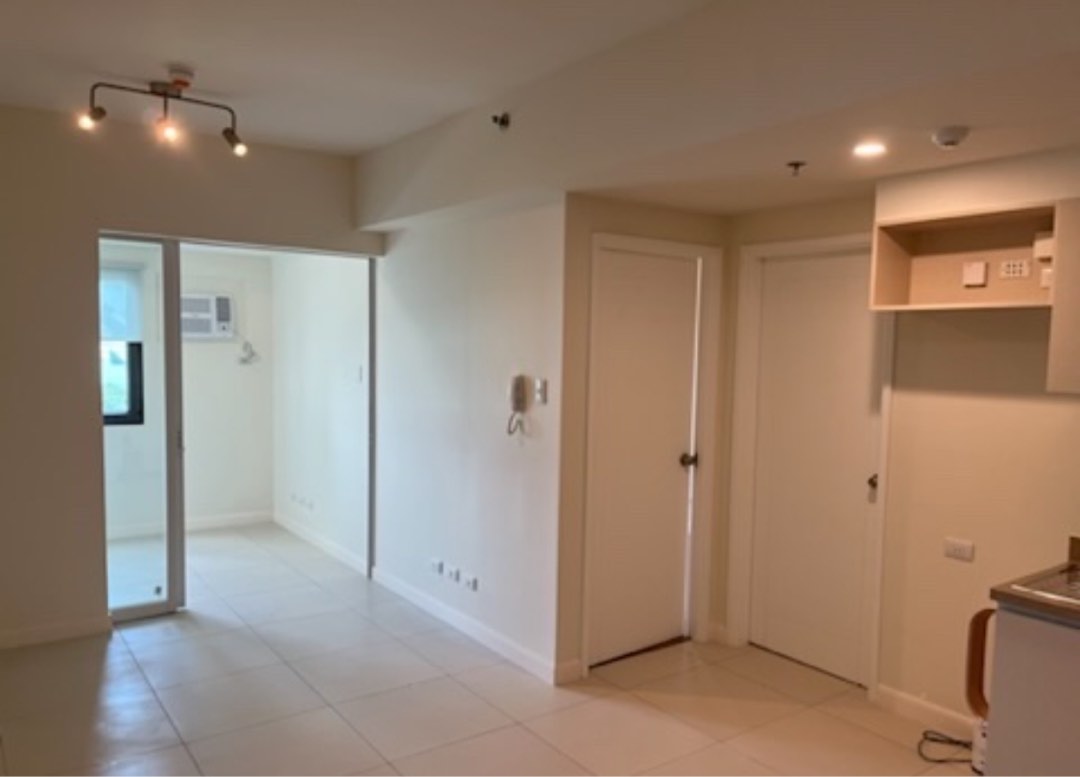(Category: ) located in . Submitted by grn1s (Listing ID 1325419977, Image 1). Description: .