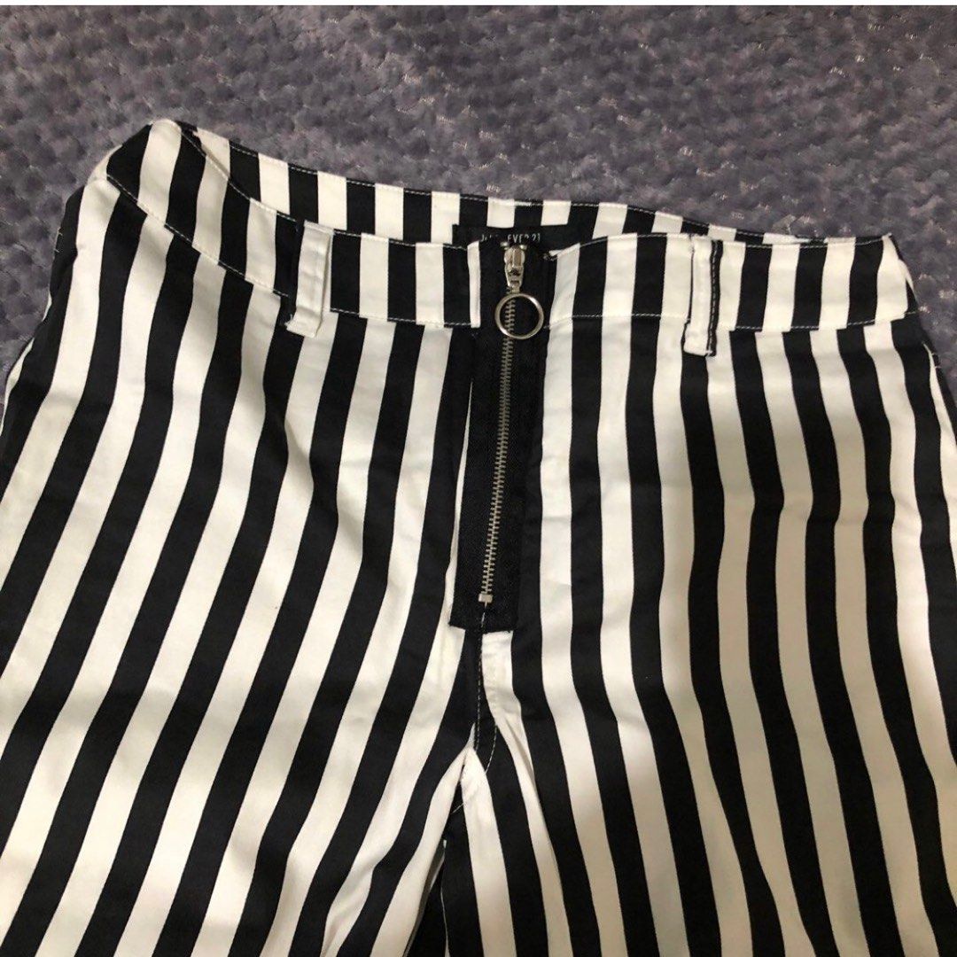 Forever 21 Black and White Striped Pants Trousers Slacks Women s Fashion Bottoms Other Bottoms on Carousell