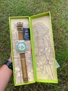 (Category: ) located in . Submitted by izzuthriftstore (Listing ID 1325412315, Image 1). Description: .