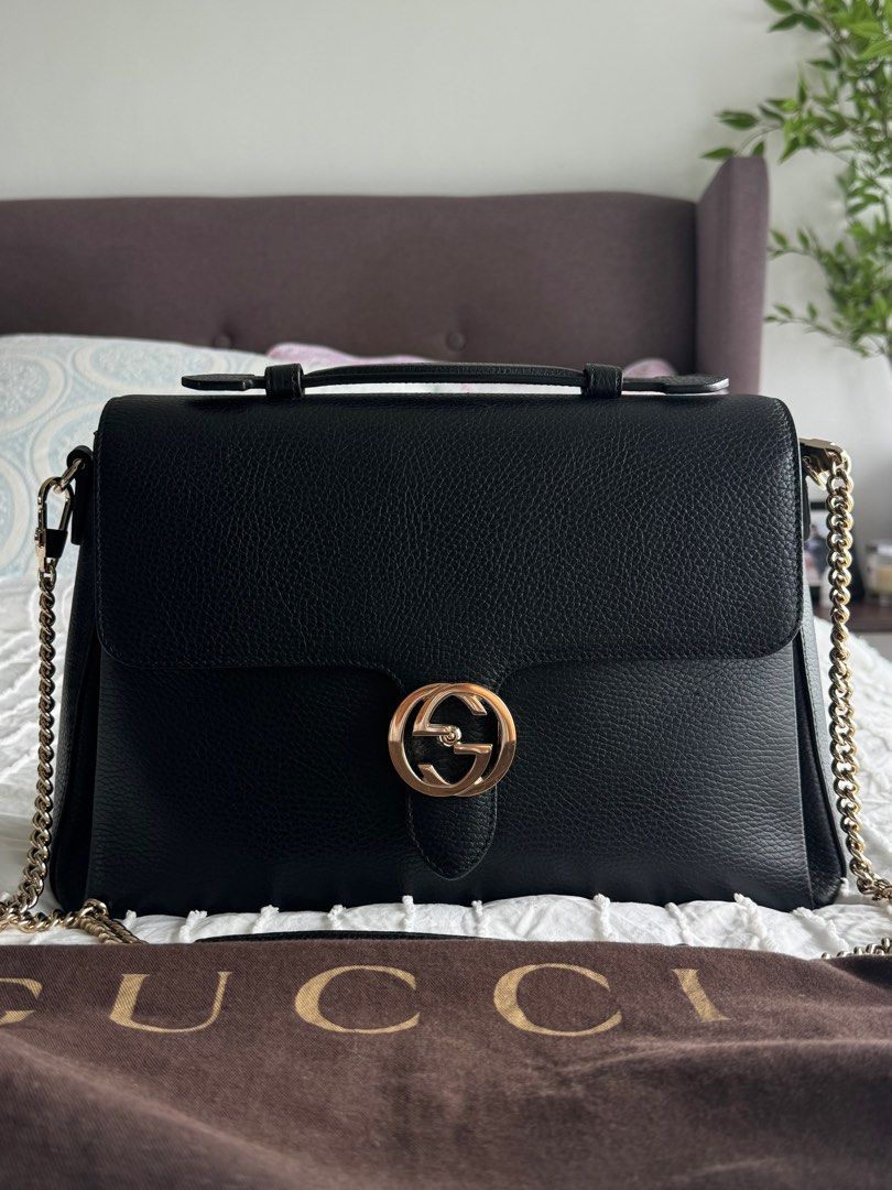 Gucci Medium Interlocking Leather G top Handle
