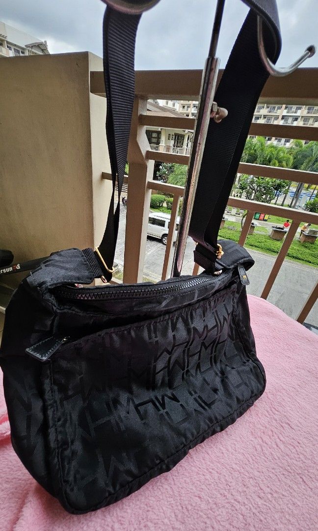Hanae Mori Black Nylon Bag (Category: Luxury Bags & Wallets) located in Marikina City. Submitted by cricdeleon4 (Listing ID 1325377455, Image 2). Description: .