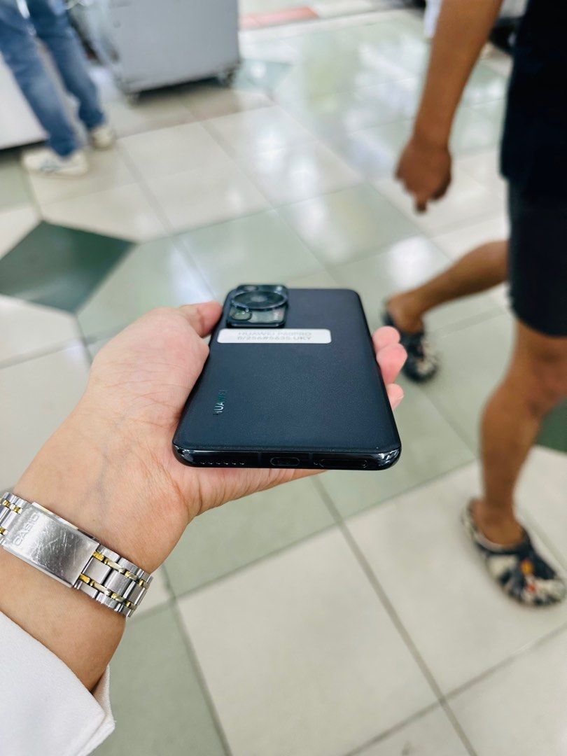 Huawei P60 Pro 256gb Dualsim FU (Category: Huawei) located in San Juan City. Submitted by javedsgadgetshop (Listing ID 1325390641, Image 3). Description: OPEN FOR INSTALLMENT VIA CREDIT CARD/GGIVES/SPAY/BILLEASE & SWAP/TRADE-IN! BUY AND SELL! Quick Specs : Huawei P60 Pro •256gb •NTC Variant •Good batt health •Factory Unlock •95% Smoothness •No hidden issue | No Repaired •100% Authentic | Not Refurbished •w/ OEM Charger & store warranty ❣️ - seria