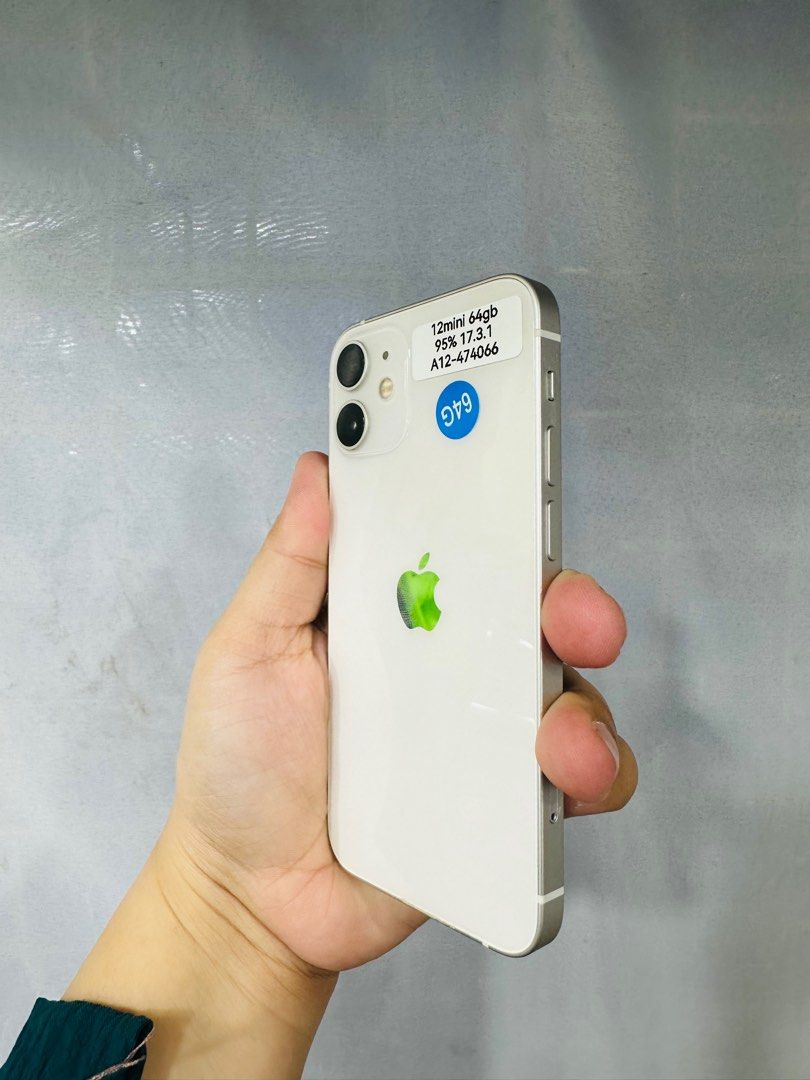 Iphone 12 mini 64gb 95% batt FU (Category: iPhone 12 Series) located in San Juan City. Submitted by javedsgadgetshop (Listing ID 1325390224, Image 2). Description: OPEN FOR INSTALLMENT VIA CREDIT CARD/GGIVES/SPAY/BILLEASE & SWAP/TRADE-IN! BUY AND SELL! Quick Specs : Iphone 12mini •64gb •NTC Variant •95% batt health •Factory Unlock •95% Smoothness •No hidden issue | No Repaired •100% Authentic | Not Refurbished •w/ OEM Charger & store warranty ❣️ 