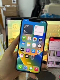 （分類：）位於 。 由 kyralam13 提交（商品編號 1325367077，圖片 1）。簡介： 。