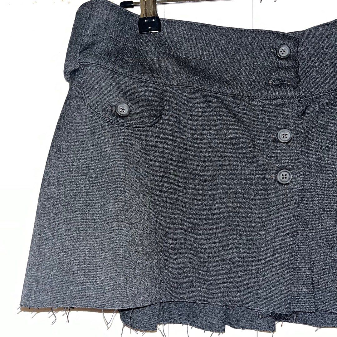 Jaded London office siren mini skirt, Women's Fashion, Bottoms, Skirts on  Carousell