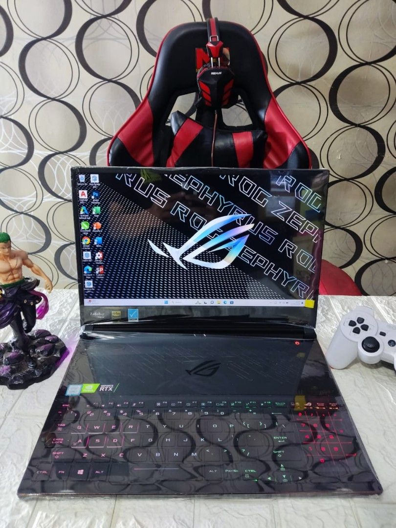Laptop Asus zhyvirus rtx 2070 max Q