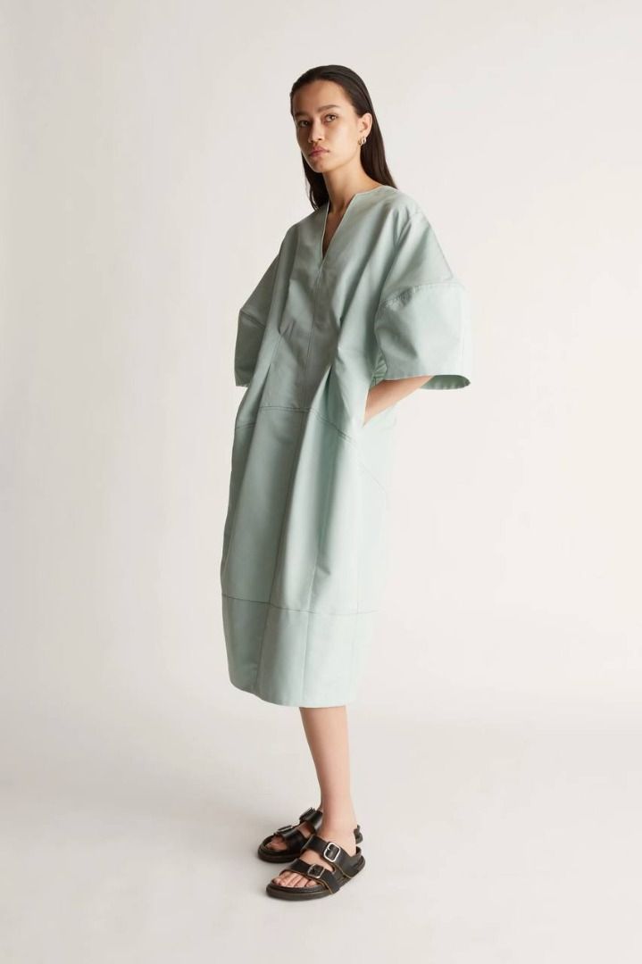 Lee Mathews Jacob Cocoon Cotton-Blend Midi Dress in Seafoam, Women's  Fashion, Dresses & Sets, Dresses on Carousell
