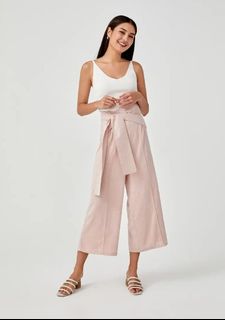 (Category: ) located in . Submitted by thefashmash (Listing ID 1325360360, Image 1). Description: .
