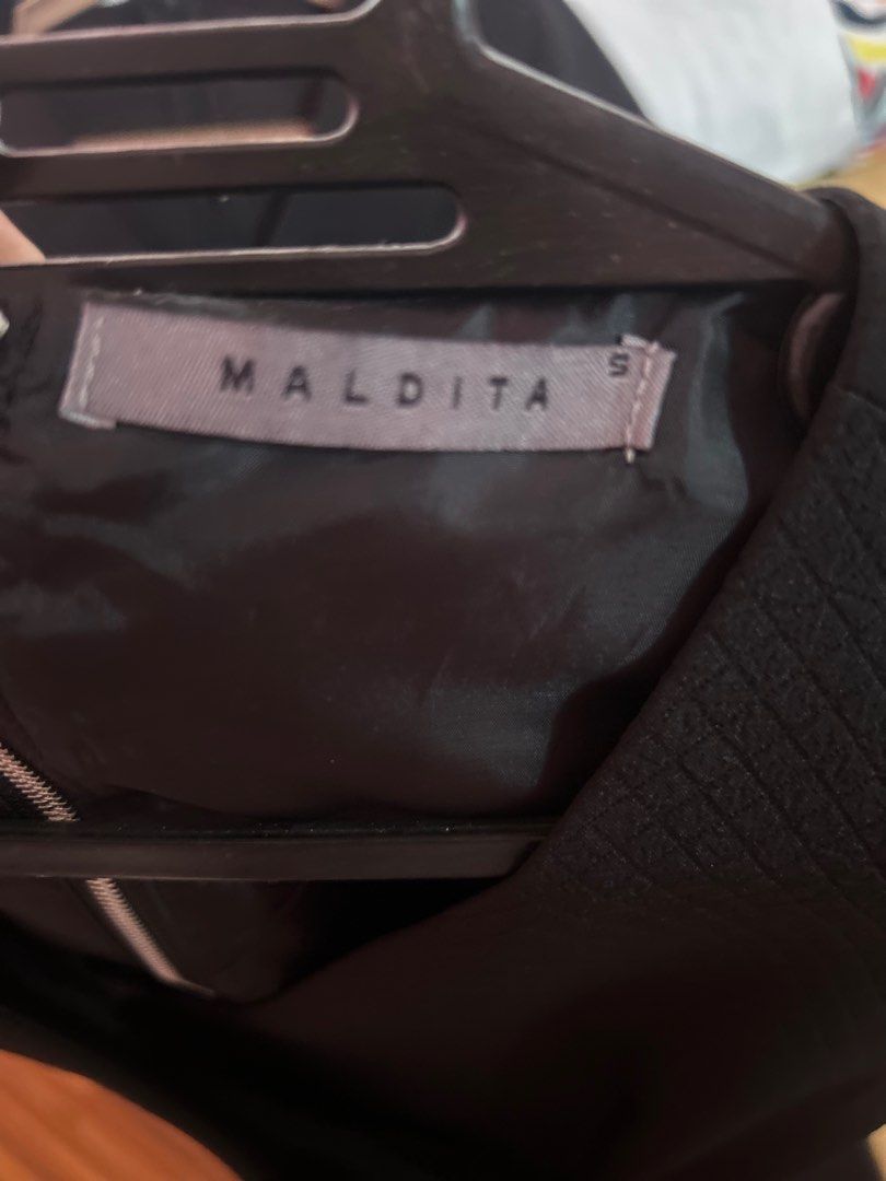 Maldita Black Dress (Category: Dresses) located in Cebu City. Submitted by geeia (Listing ID 1325285806, Image 3). Description: Used only once,still in good condition with lining.