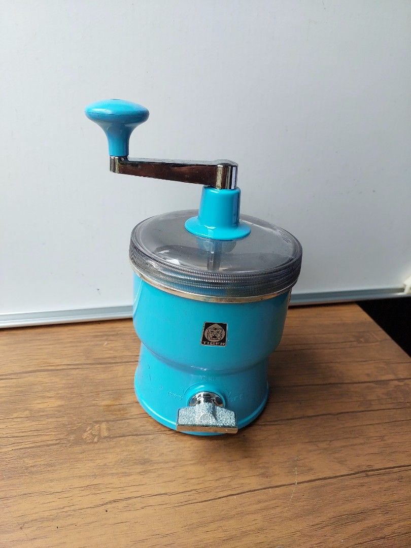Manual ice cream maker Japan quality As is condition