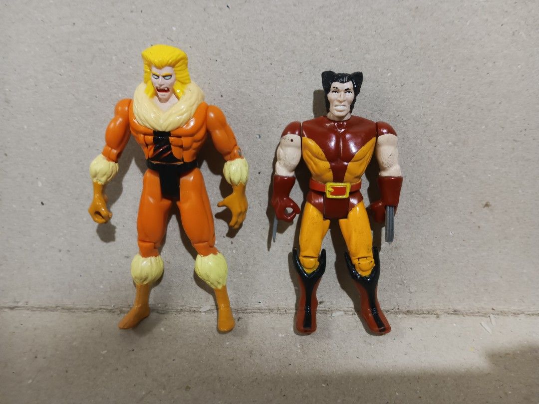 Marvel Vintage Action Figure set (Category: Figurines & Statues) located in Davao. Submitted by harrygoph (Listing ID 1325303715, Image 1). Description: Marvel Vintage Action Figure set Minimal paint chips No box No accessories Original For more info please refer to the photo provided ✈️Shipping via J&T Express 🛒Mode of payment: Gcash.
