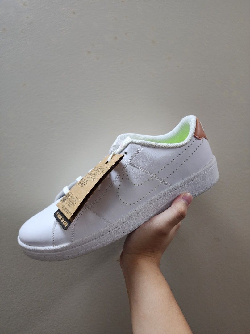 nike court royale vs stan smith