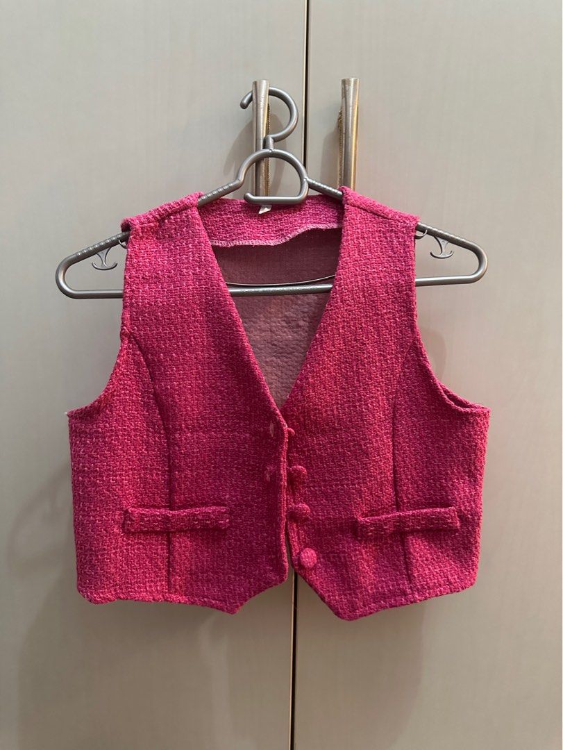Pink vest (Category: Others Tops) located in Cabanatuan. Submitted by hithere000 (Listing ID 1325434755, Image 1). Description: Small to Medium body frame only No when worn photo. Never used (I forgot the brand) Payment first in gcash + SF, lbc/lalamove.
