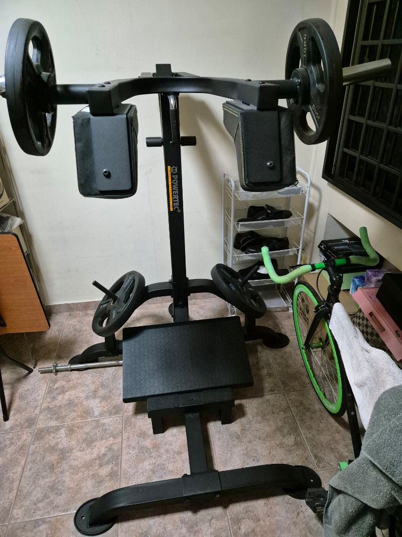 Powertec Hack Squat