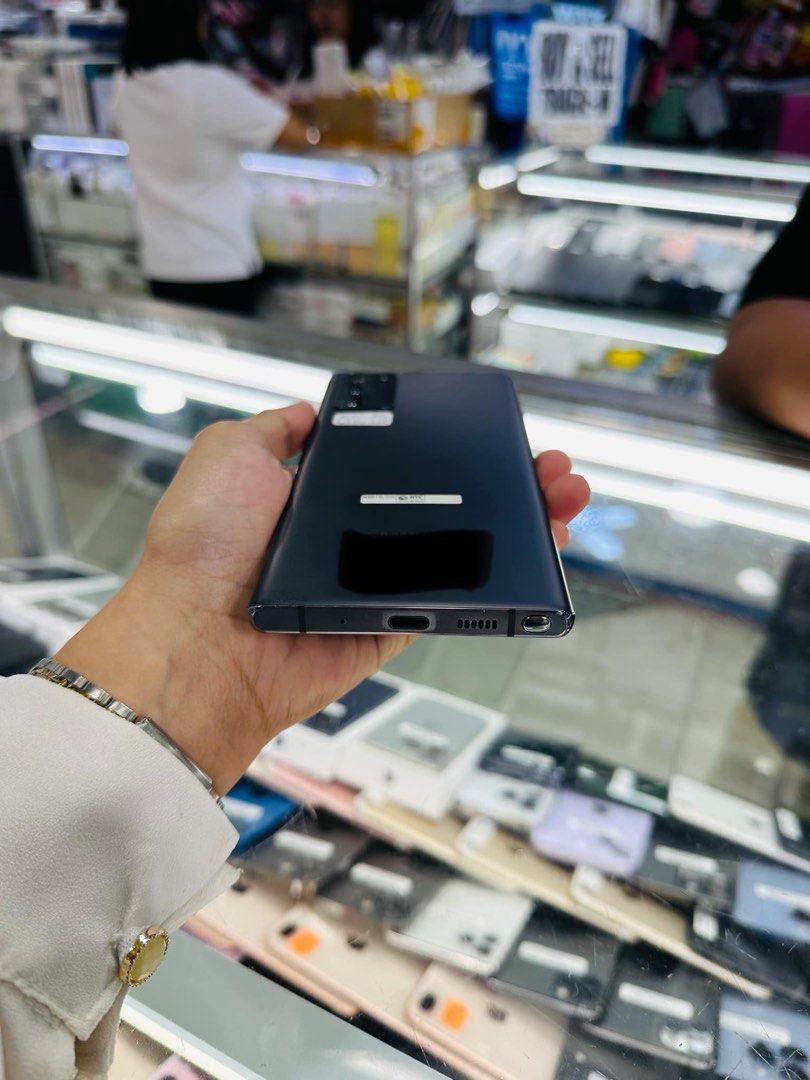 Samsung Note 20 5G 256gb Dualsim FU (Category: Samsung) located in San Juan City. Submitted by javedsgadgetshop (Listing ID 1325389282, Image 2). Description: OPEN FOR INSTALLMENT VIA CREDIT CARD/GGIVES/SPAY/BILLEASE & SWAP/TRADE-IN! BUY AND SELL! Quick Specs : Samsung Note 20 5G •256gb •NTC Variant •Good batt health •Factory Unlock •95% Smoothness •No hidden issue | No Repaired •100% Authentic | Not Refurbished •w/ OEM Charger & store warranty ❣