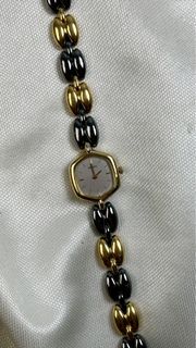 (Kategori: ) berada di . Dikirim oleh watchmelady (ID iklan 1325343066, Gambar 1). Deskripsi: .