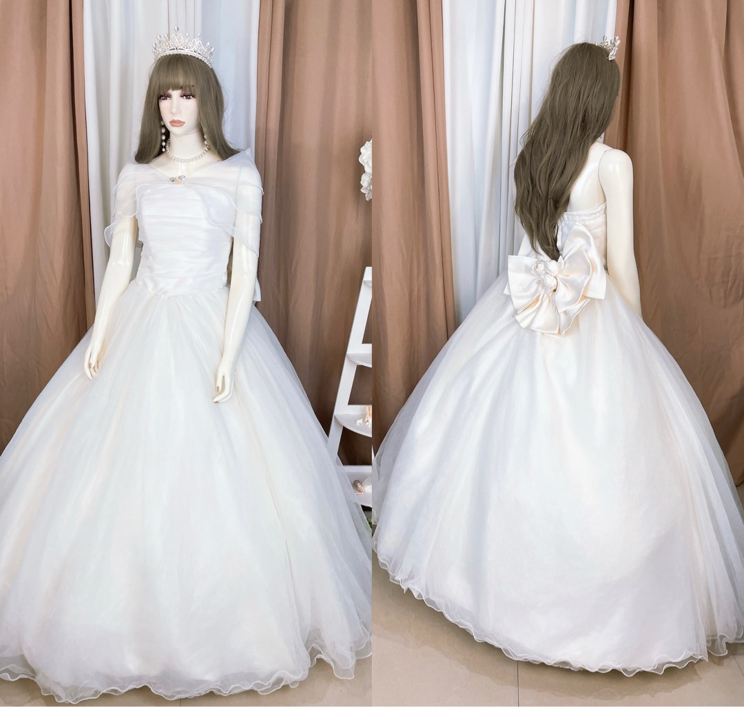 Taiwan jusi fabric wedding gown, Women's Fashion, Dresses & Sets ...