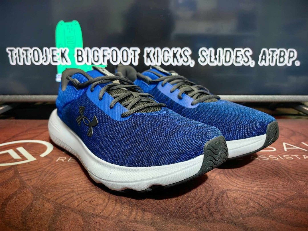 Size 14 graveyard under armour shoes