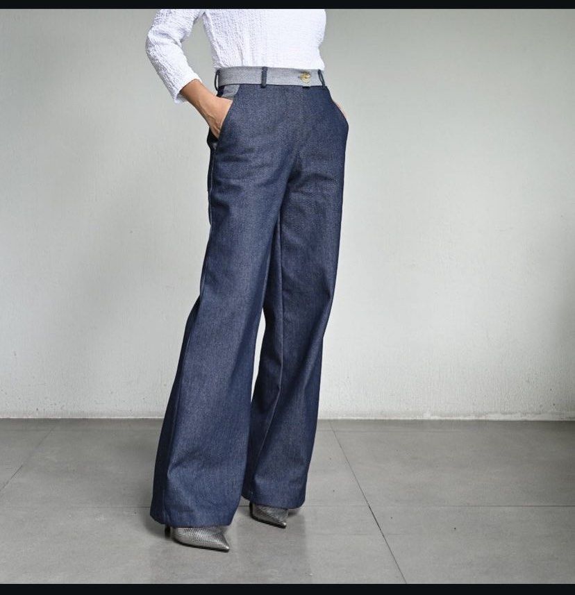 unif0rm Femme pants (Category: Other Bottoms) located in Las Pinas. Submitted by alisellsthings (Listing ID 1325404189, Image 1). Description: Size S (waist 29in, hips 38in, length 36in) Never used, just stored. Originally bought for ₱3,850..