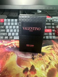 (Category: ) located in . Submitted by sneaker_dub (Listing ID 1325367362, Image 1). Description: .