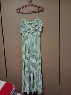 (Category: ) located in . Submitted by decluttering.27 (Listing ID 1325387161, Image 1). Description: .
