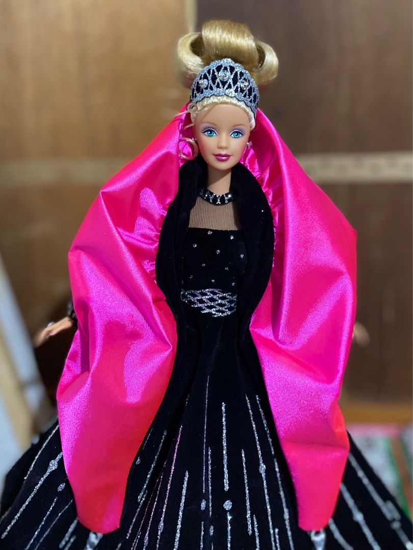 98 holiday barbie best sale